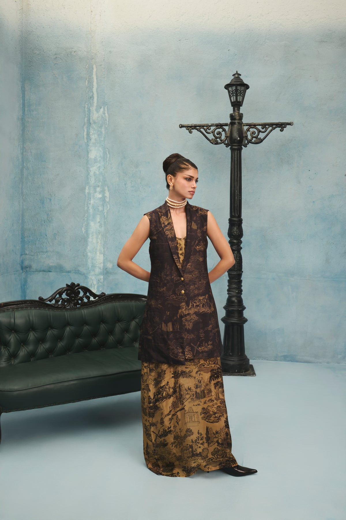 Rue brown set